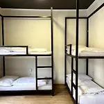Waltz Hostel *